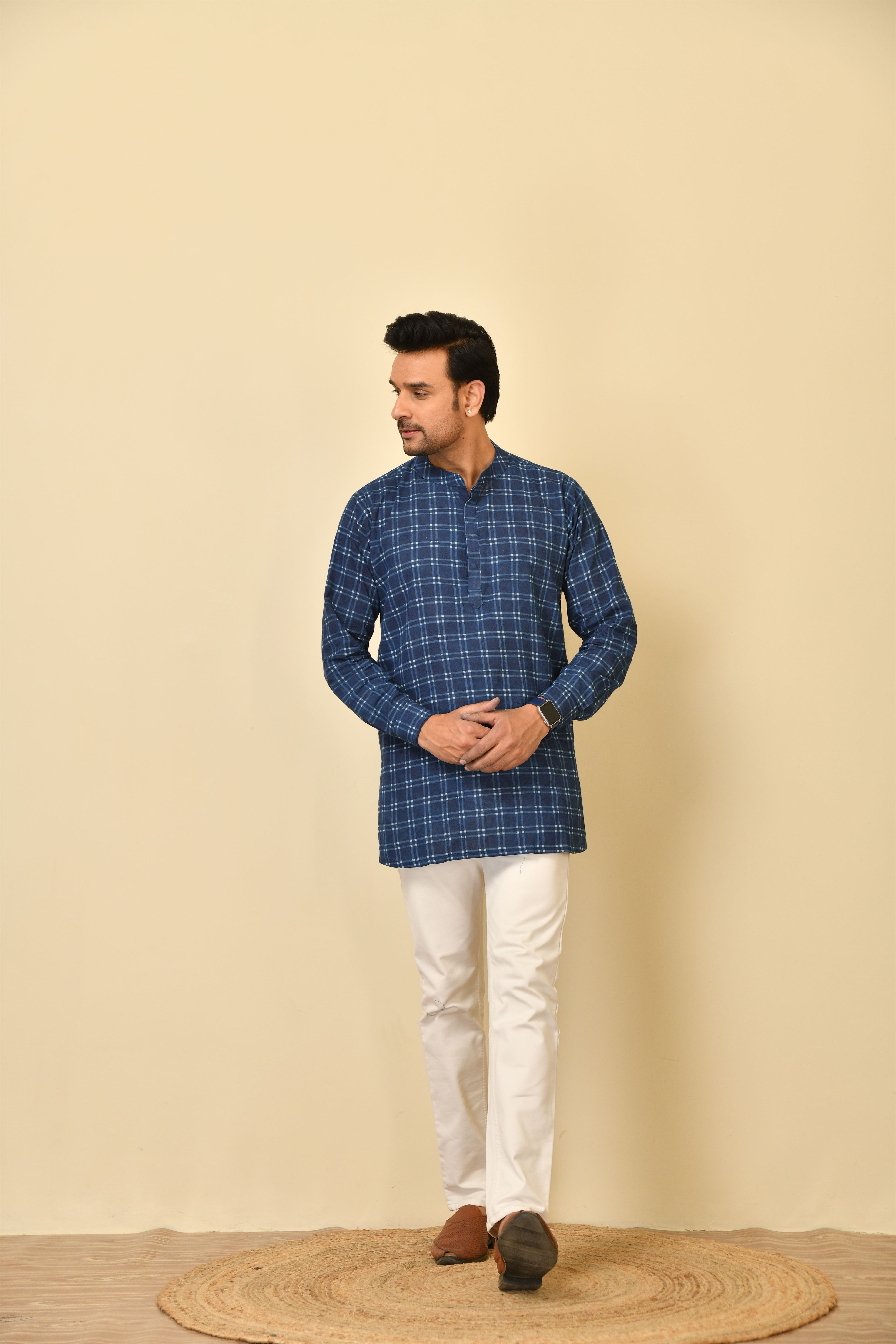 Mandarine collar short kurta in natural Bagru print with wooden buttons.