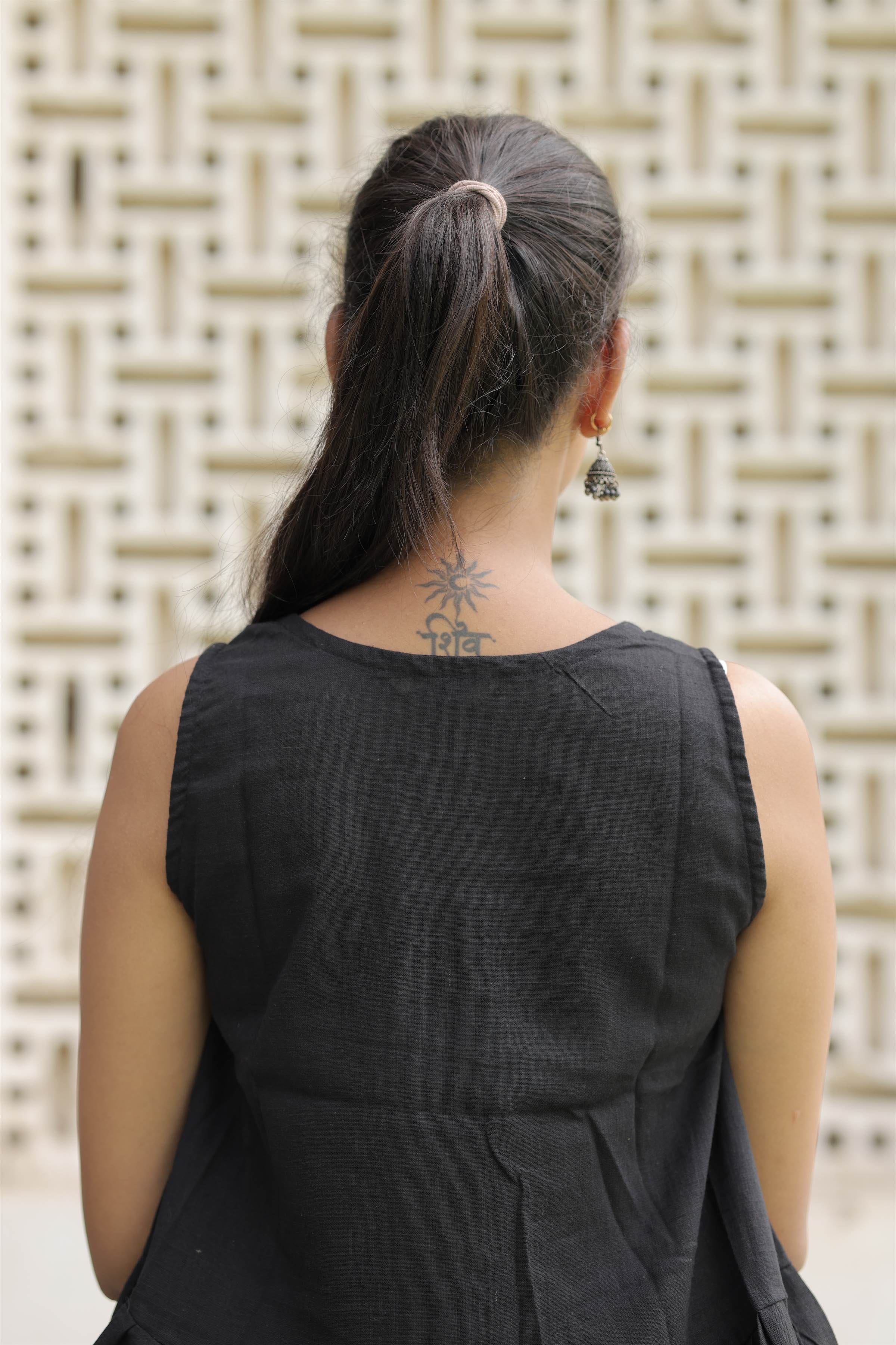Women’s Black Cotton Slub Sleeveless Flared Top