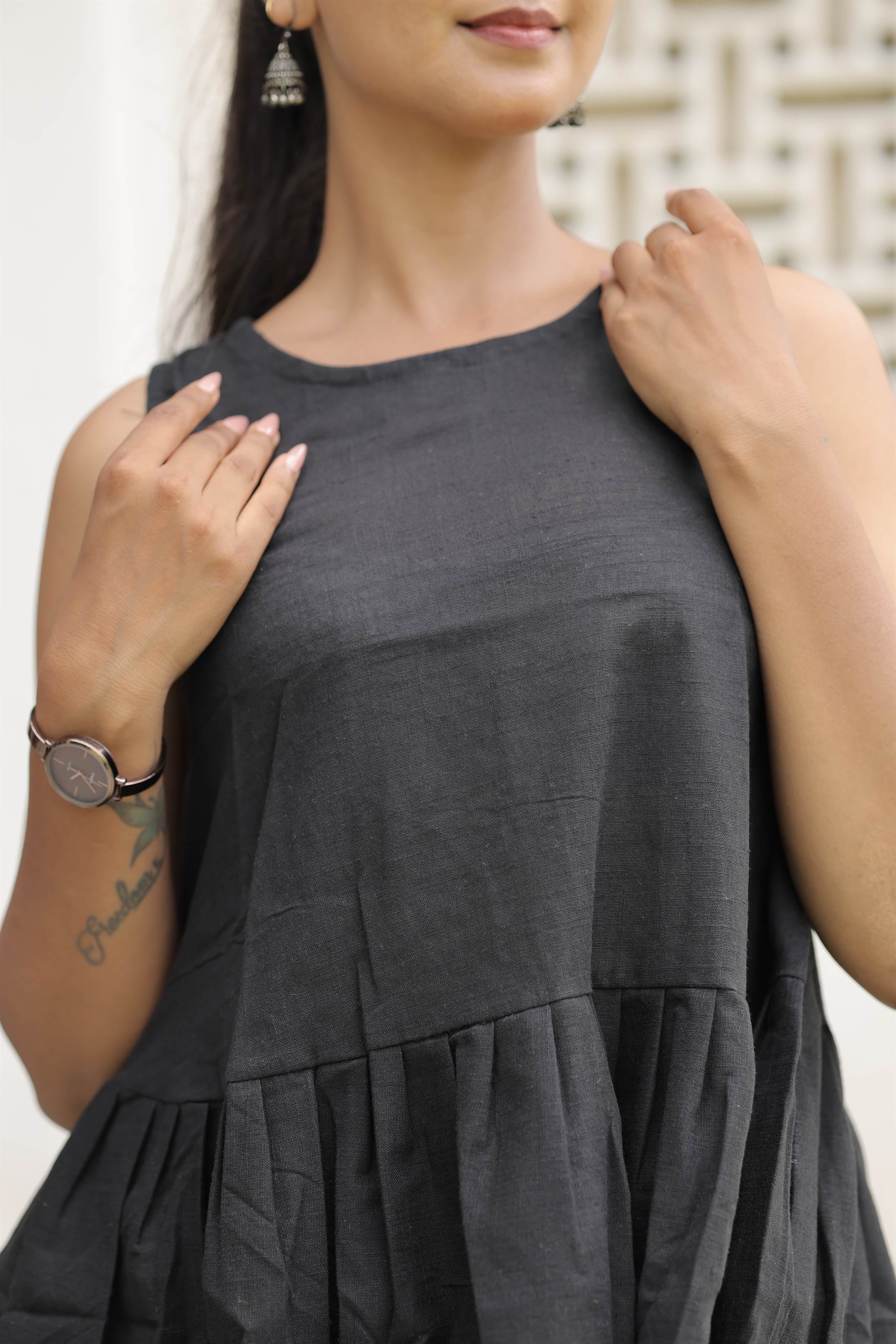 Women’s Black Cotton Slub Sleeveless Flared Top