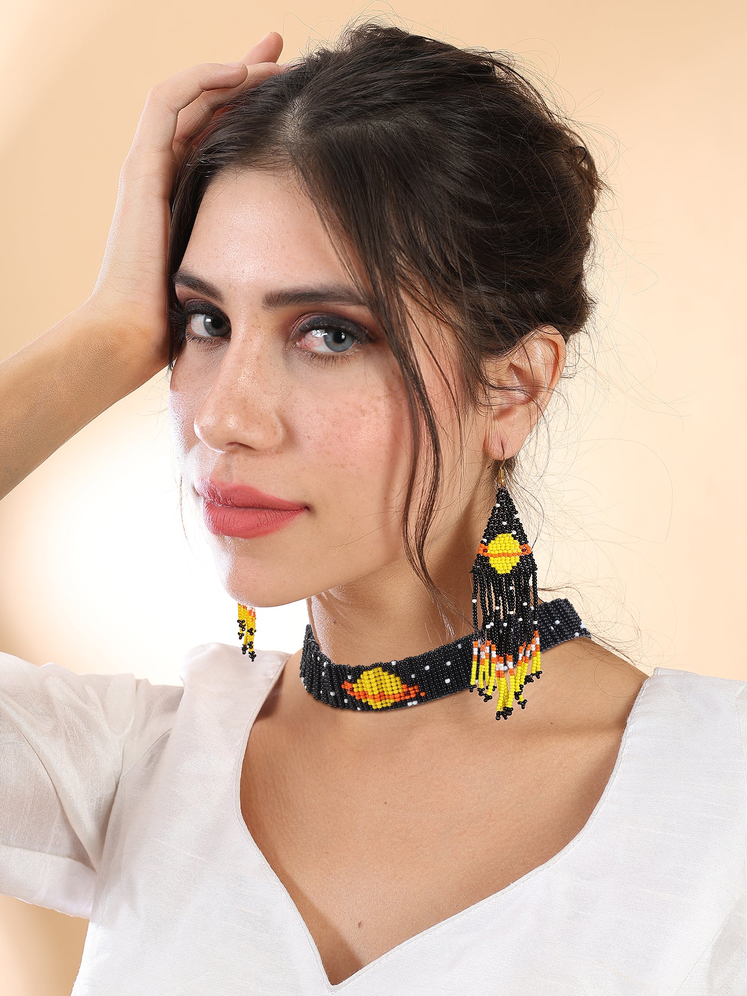 Saturn Choker Set